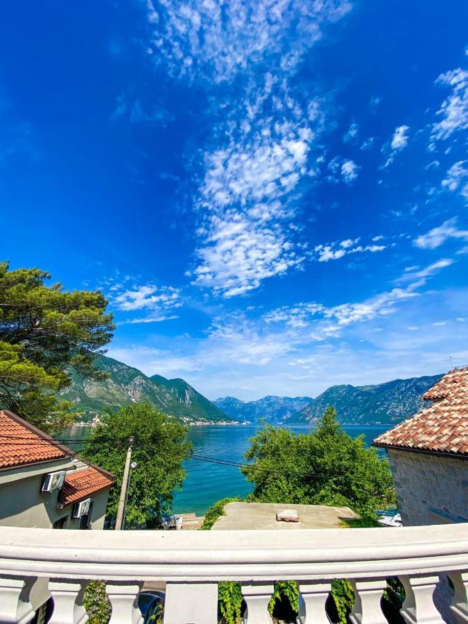 Lovely Apartment Jovan 3,With A View Of The Bay And Free Wi-Fi Kotor Exteriör bild