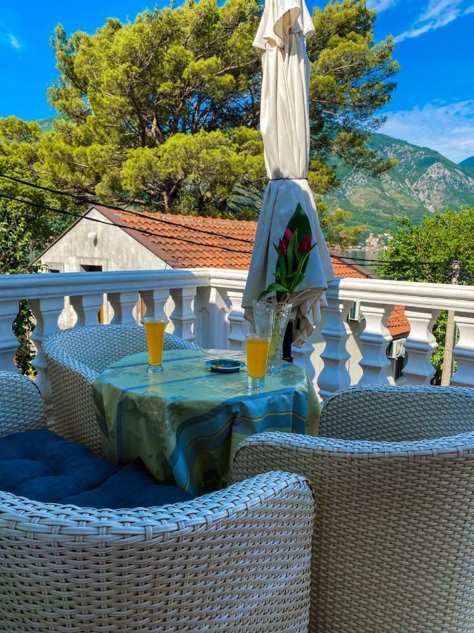 Lovely Apartment Jovan 3,With A View Of The Bay And Free Wi-Fi Kotor Exteriör bild